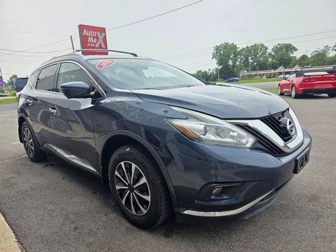 Used 2018 Nissan Murano S AWD/4WD image 2