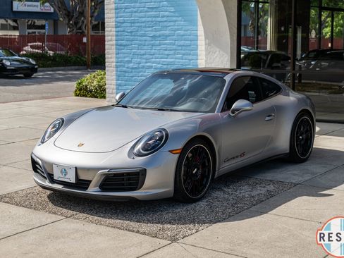 Used 2017 Porsche 911 Carrera 4S image 32