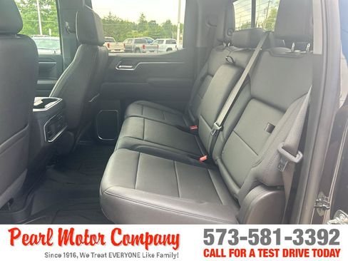 Used 2026 GMC Sierra 1500 SLT w/ SLT Premium Package AWD/4WD image 22