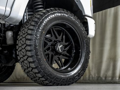 Used 2023 Ford F250 Limited w/ FX4 Off-Road Package image 55