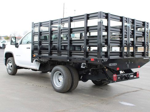Used 2024 Chevrolet Silverado 3500 W/T w/ Snow Plow Prep Package image 4