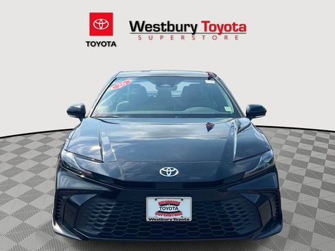 Used 2026 Toyota Camry SE w/ Convenience Package AWD/4WD image 3