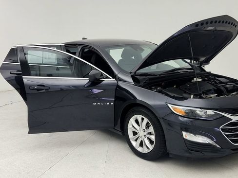 Used 2023 Chevrolet Malibu LT FWD image 10