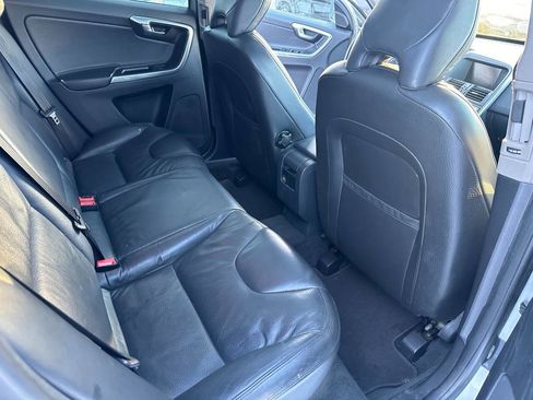 Used 2014 Volvo XC60 T6 image 15