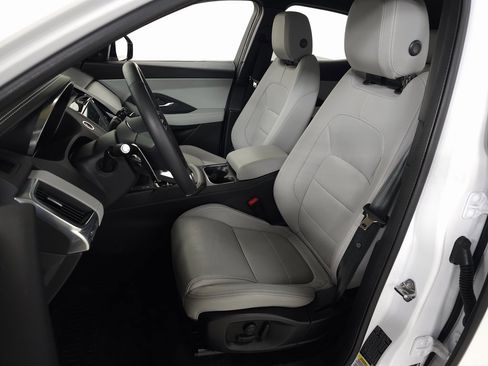 Used 2024 Jaguar E-PACE R-Dynamic SE image 15