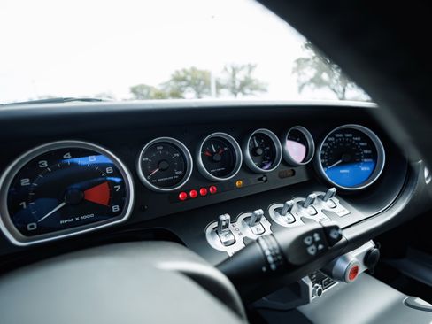 Used 2006 Ford GT 4 Option 1 OWNER FROM NEW image 68