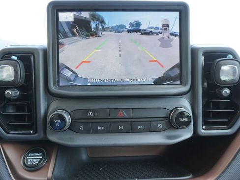 Used 2024 Ford Bronco Sport Outer Banks AWD/4WD image 10