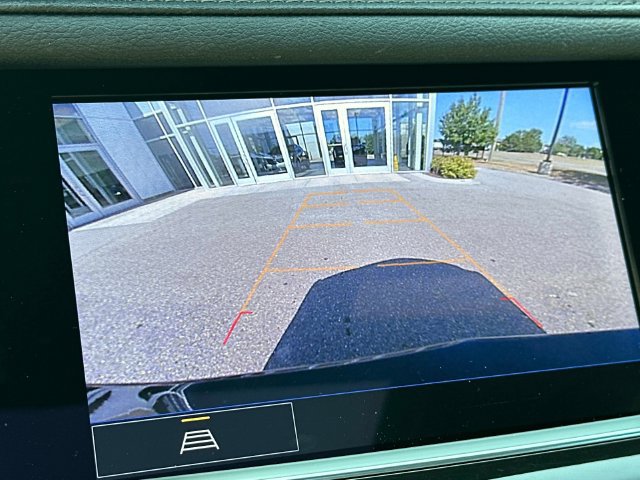 Certified 2023 Cadillac XT5 Premium Luxury AWD/4WD image 32