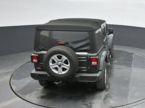 Used 2018 Jeep Wrangler Unlimited Sport S image 33