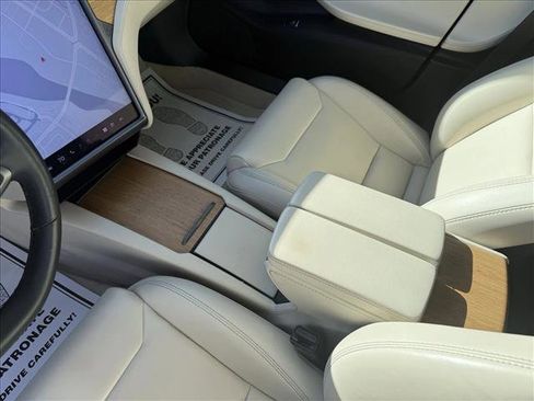 Used 2019 Tesla Model S Performance image 12