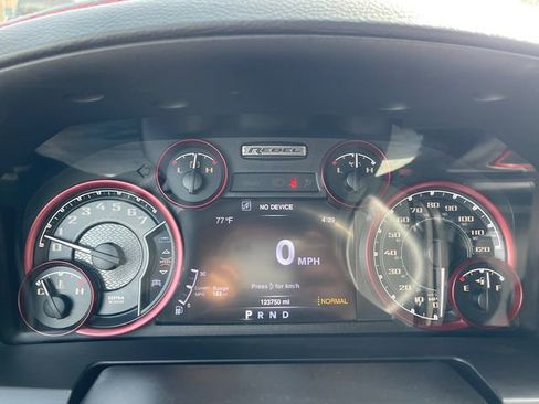 Used 2016 RAM 1500 Rebel w/ Luxury Group image 17