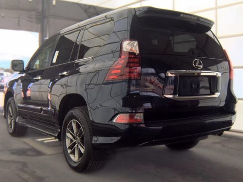 Used 2019 Lexus GX 460 Premium AWD/4WD image 6