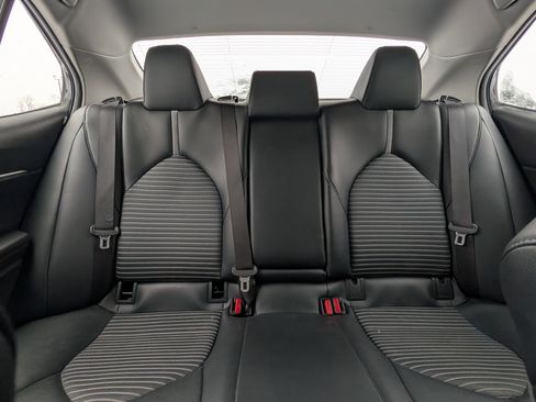 Used 2021 Toyota Camry SE image 24