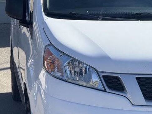 Used 2020 Nissan NV200 S FWD image 22