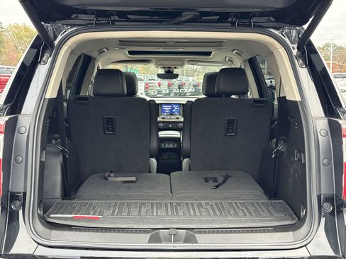 Used 2023 GMC Acadia Denali w/ Black Diamond Edition image 33