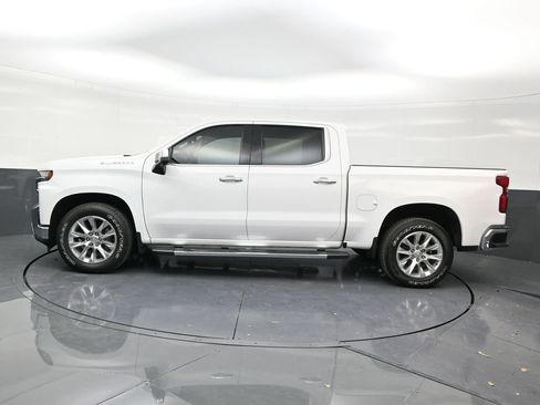 Used 2021 Chevrolet Silverado 1500 LTZ RWD image 2