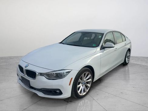 Used 2018 BMW 320i Sedan image 1