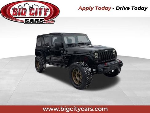 Used 2016 Jeep Wrangler Unlimited Rubicon image 1