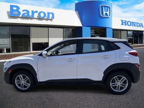 Used 2023 Hyundai Kona SE AWD/4WD image 3