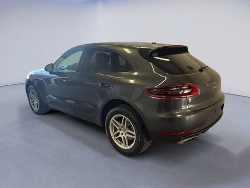 Used 2017 Porsche Macan AWD/4WD image 7