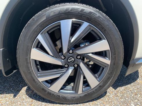 Used 2024 Nissan Murano Platinum w/ Cargo Package FWD image 9