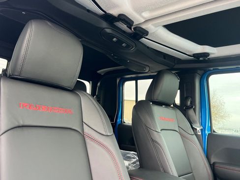 New 2026 Jeep Gladiator Rubicon AWD/4WD image 12