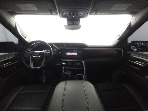 Used 2023 GMC Sierra 1500 Denali w/ Technology Package AWD/4WD image 25