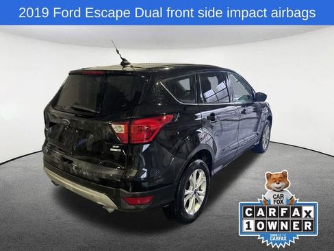 Used 2019 Ford Escape SE image 19