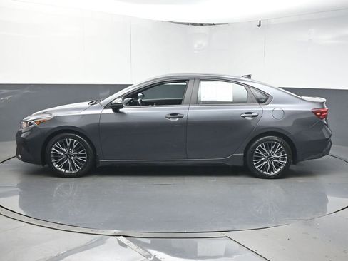 Used 2023 Kia Forte GT-Line w/ GT-Line Premium Package image 5