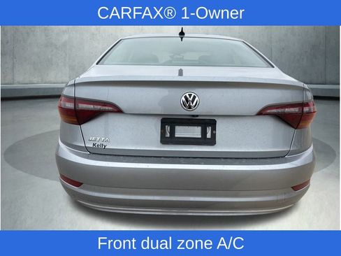 Used 2019 Volkswagen Jetta SEL image 3