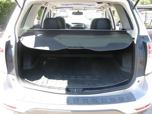 Used 2012 Subaru Forester 2.5X Limited AWD/4WD image 7
