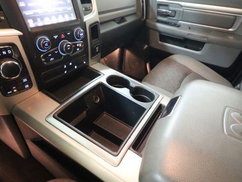 Used 2014 RAM 1500 Outdoorsman image 18