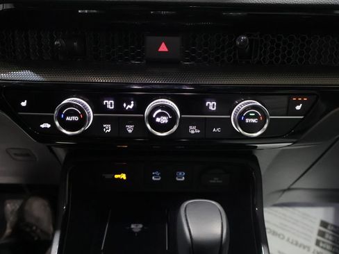 Used 2026 Honda CR-V Sport Touring image 33