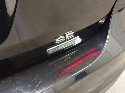 Used 2018 Ford Focus SE FWD image 33