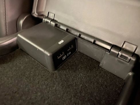 Used 2018 MAZDA CX-5 Touring image 33