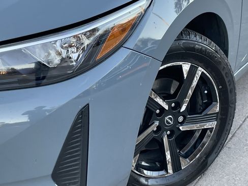 Used 2024 Nissan Sentra SV image 9