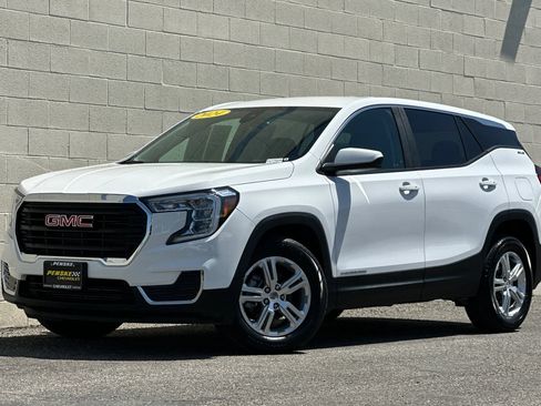 Used 2024 GMC Terrain SLE FWD image 8