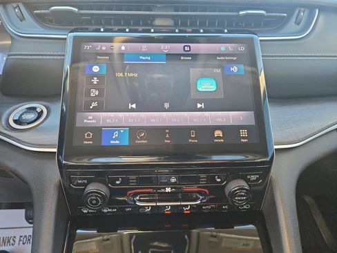 Used 2021 Jeep Grand Cherokee L Limited image 16