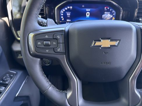 Used 2025 Chevrolet Silverado 1500 High Country image 19