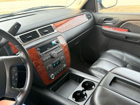 Used 2007 Chevrolet Avalanche LT w/ LT Preferred Equipment Group image 44