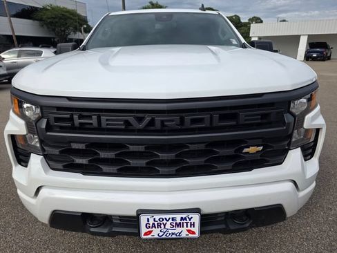 Used 2023 Chevrolet Silverado 1500 Custom RWD image 3