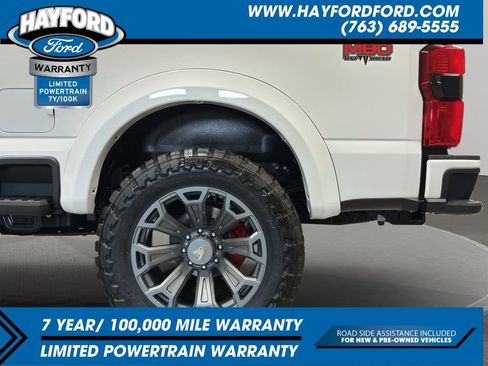 New 2026 Ford F250 Lariat w/ Black Appearance Package image 28