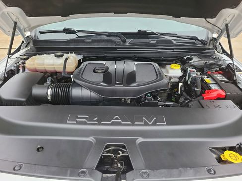 Used 2025 RAM 1500 Laramie w/ Laramie Southwest Edition AWD/4WD image 30
