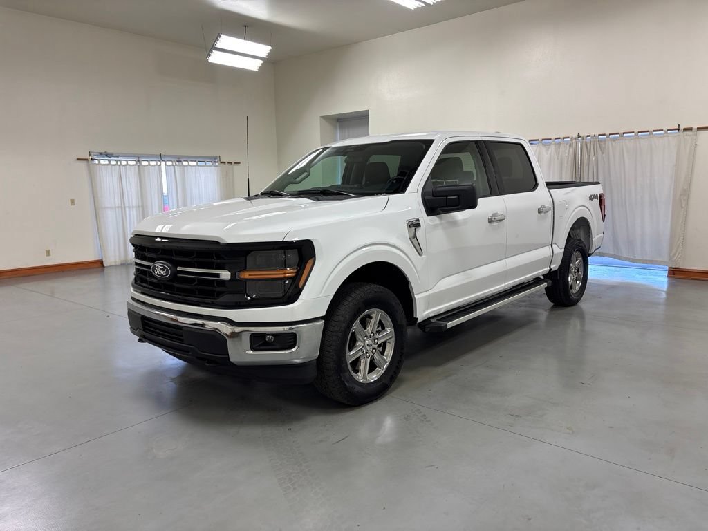 Used 2025 Ford F150 XLT w/ Equipment Group 301A Standard AWD/4WD image 4