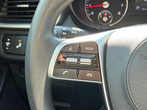 Used 2020 Kia Sorento LX FWD image 28