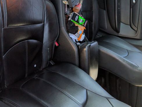 Used 2013 Chevrolet Traverse LT AWD/4WD image 4