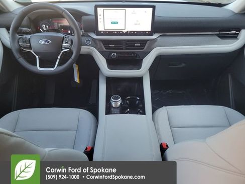 New 2026 Ford Explorer Platinum w/ LUX Leather Package AWD/4WD image 15