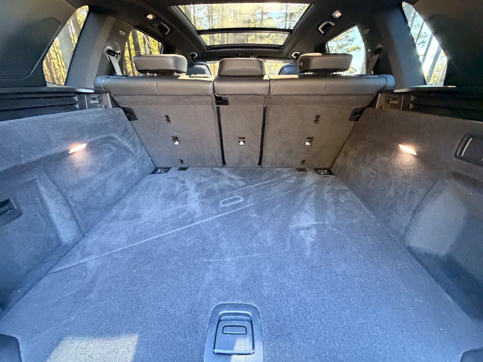Used 2025 BMW X5 xDrive40i w/ Premium Package AWD/4WD image 17