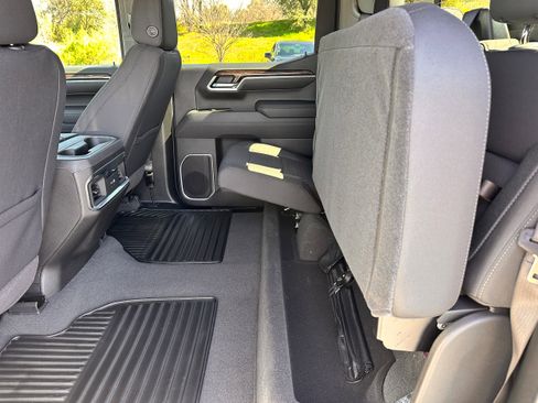 New 2025 GMC Sierra 1500 Elevation w/ Preferred Package AWD/4WD image 11