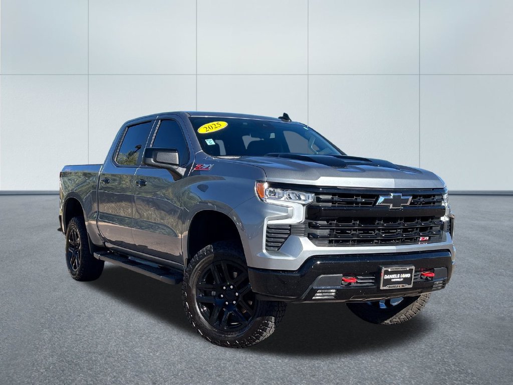 Used 2025 Chevrolet Silverado 1500 LT Trail Boss w/ Protection Package AWD/4WD image 35